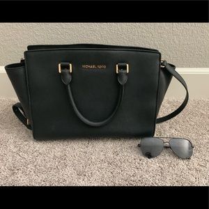 Michael Kors Selma Saffiano Leather Medium
